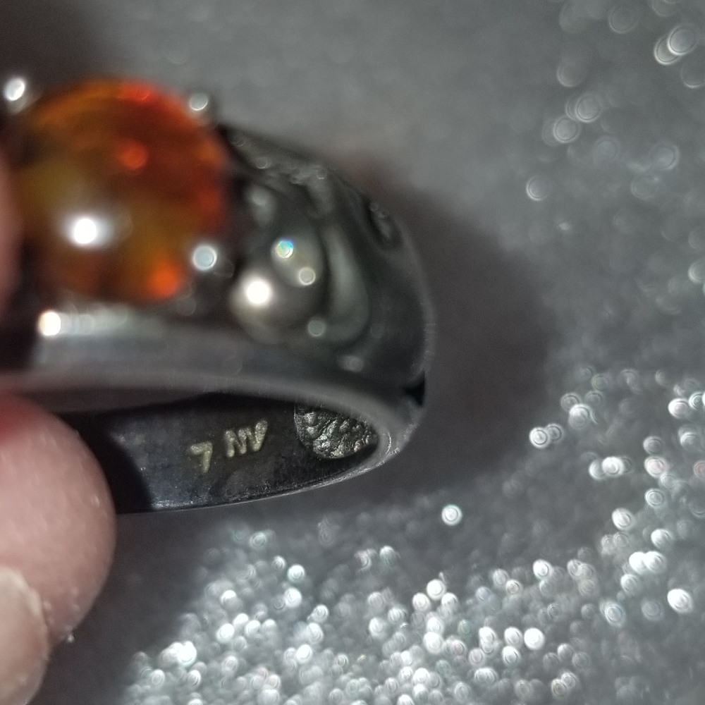 Sterling Silver Amber and Elephant Ring - Picture 5 of 5